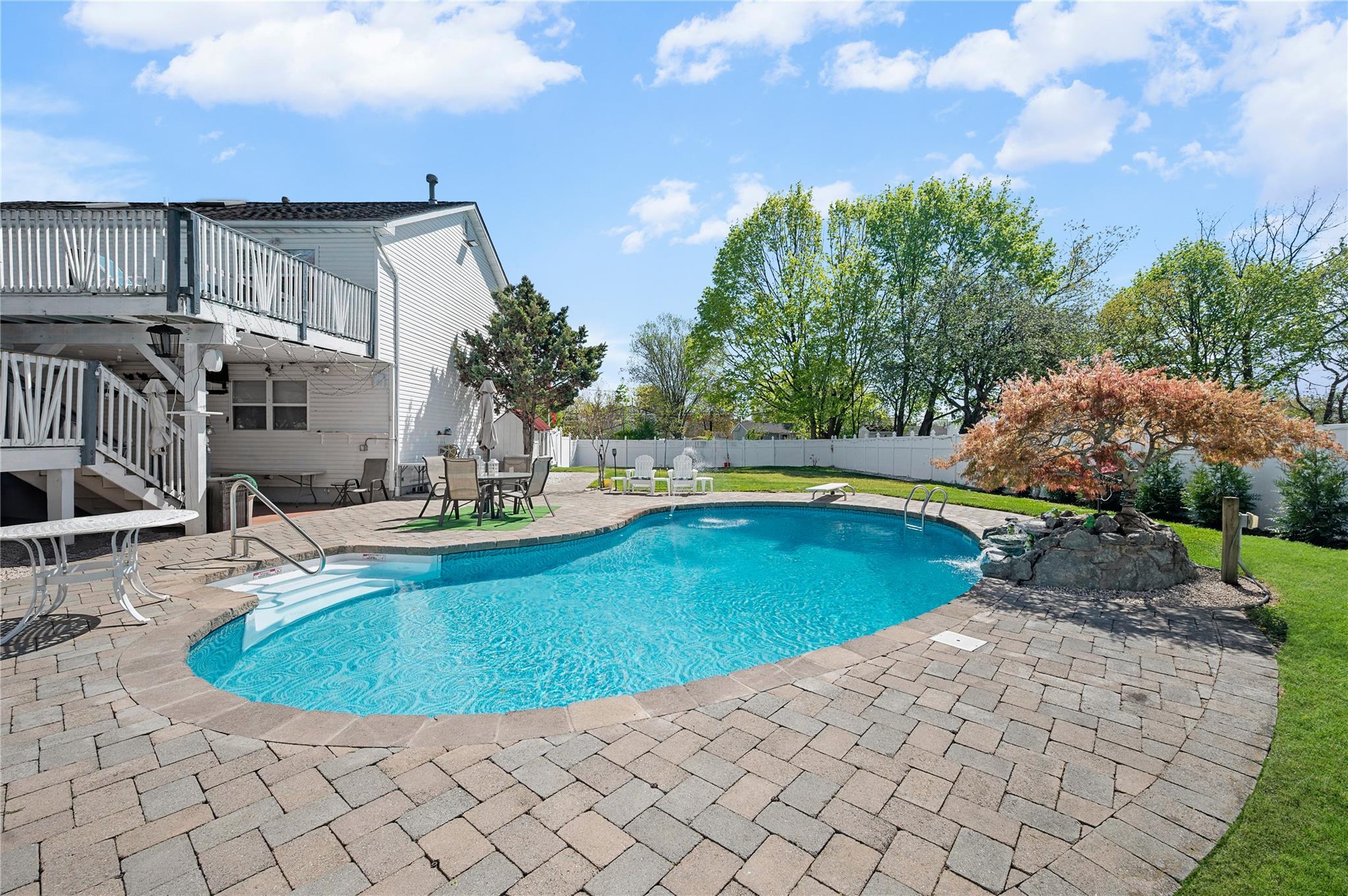 178 Prospect Place, Bay Shore, New York image 31
