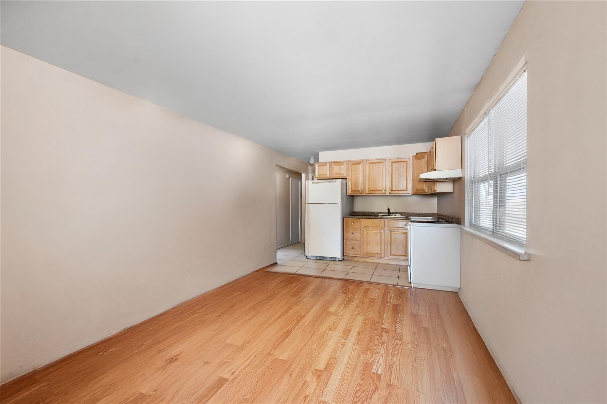 178 Prospect Place, Bay Shore, New York image 20