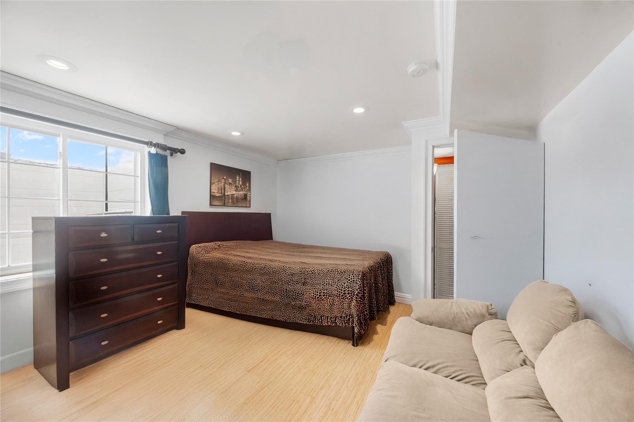 178 Prospect Place, Bay Shore, New York image 29