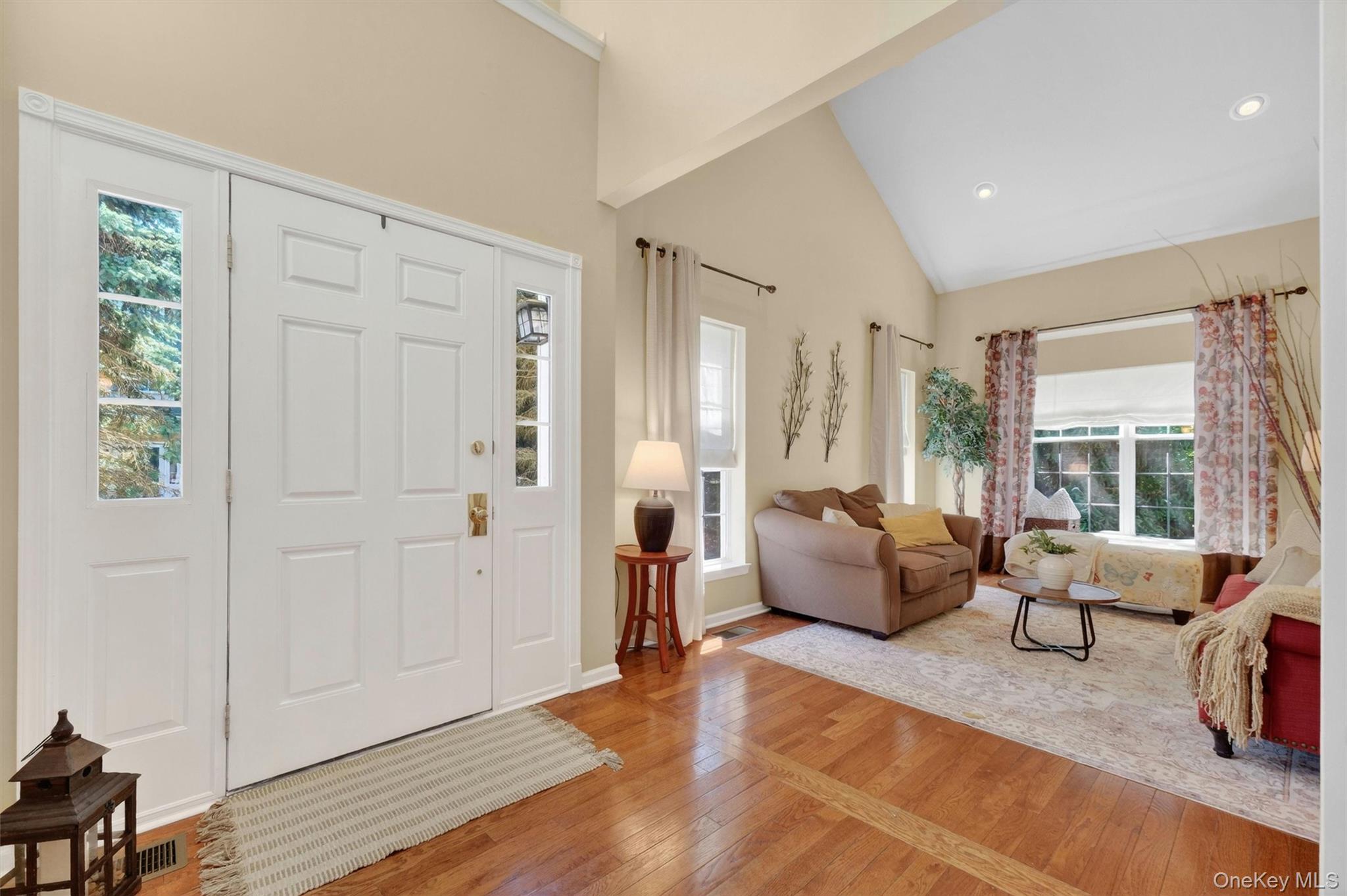 801 Huntington Drive