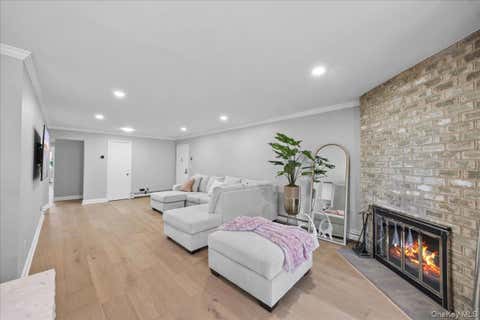 Condo For Sale - 107 N Broadway #213<br/> White Plains, NY 10603