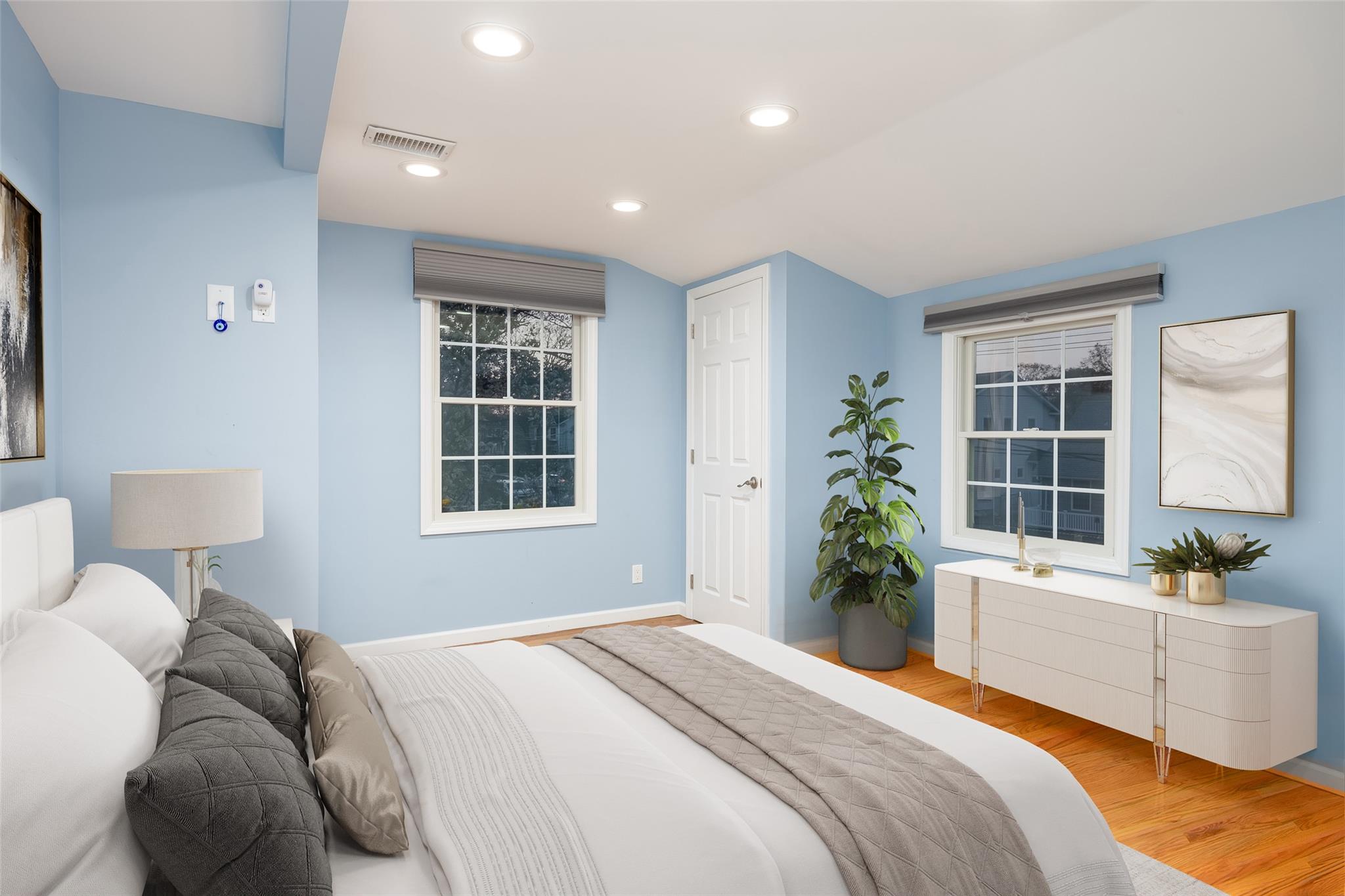 89 Cameron Avenue, Merrick, New York image 31
