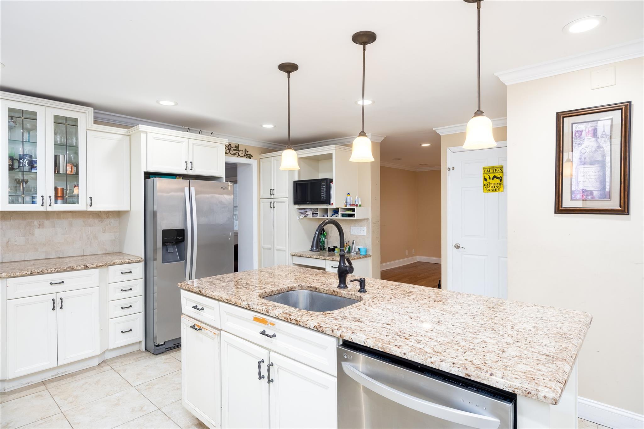 89 Cameron Avenue, Merrick, New York image 13
