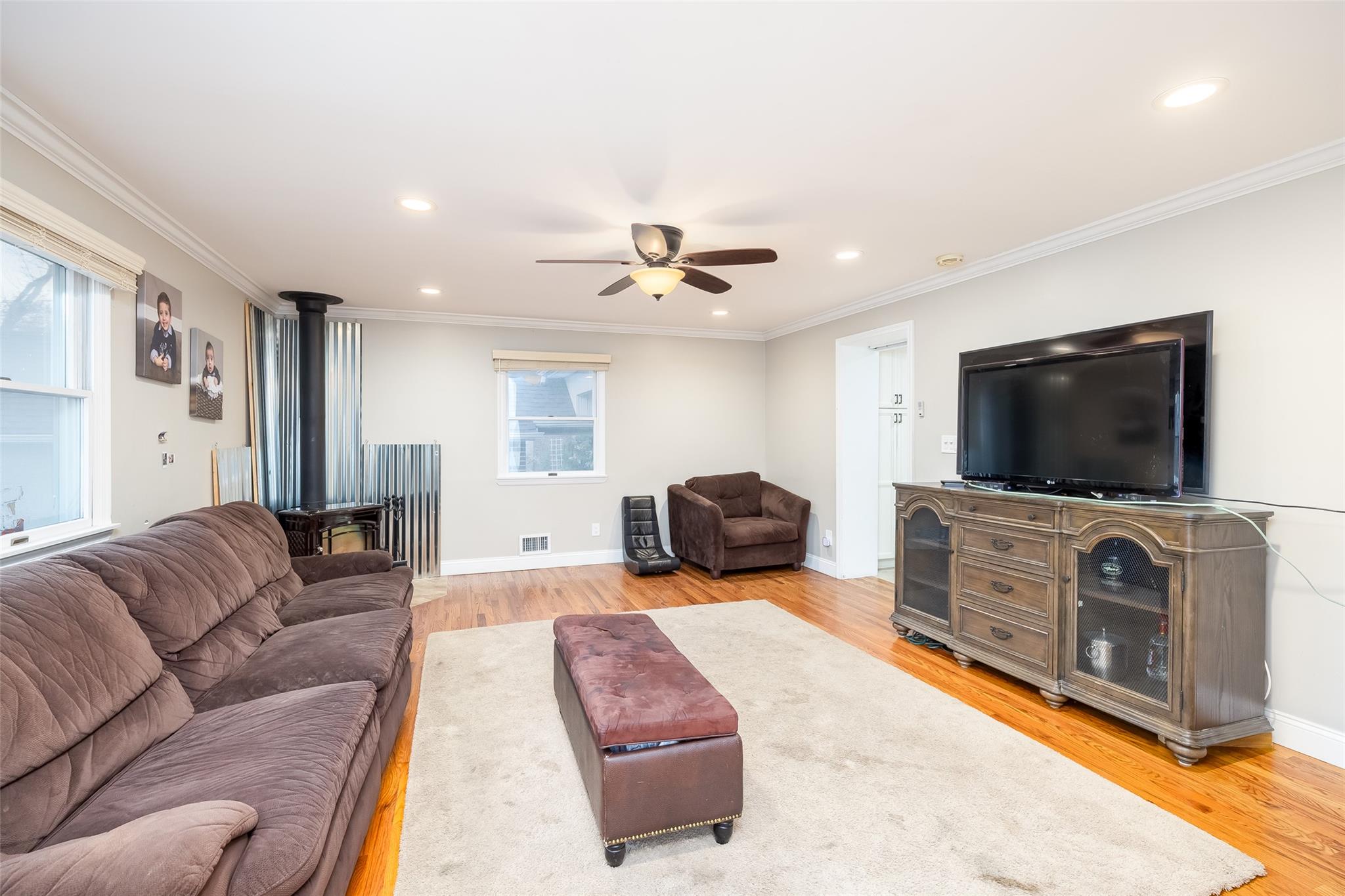 89 Cameron Avenue, Merrick, New York image 21