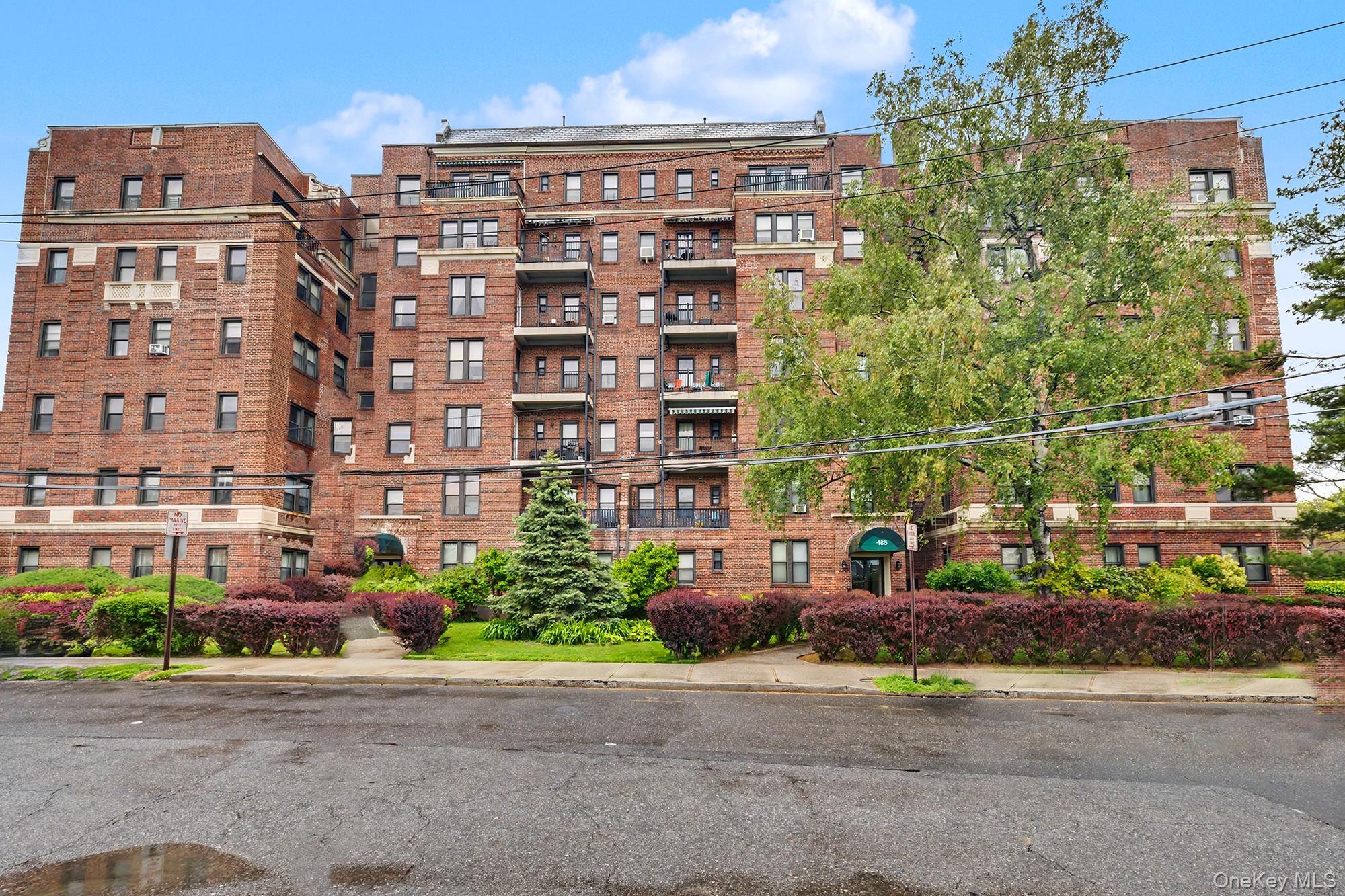 485 Pelham Road B56