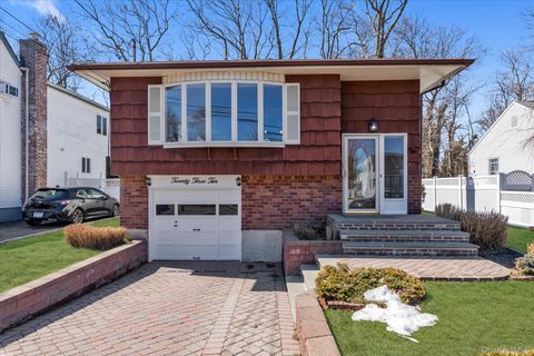 2310 Willow Street Wantagh NY 11793