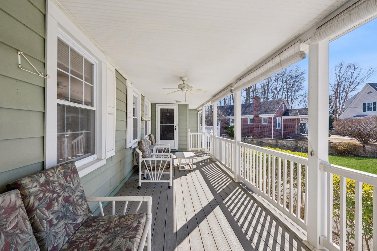 26 Kelly Court, Kings Park, New York image 2