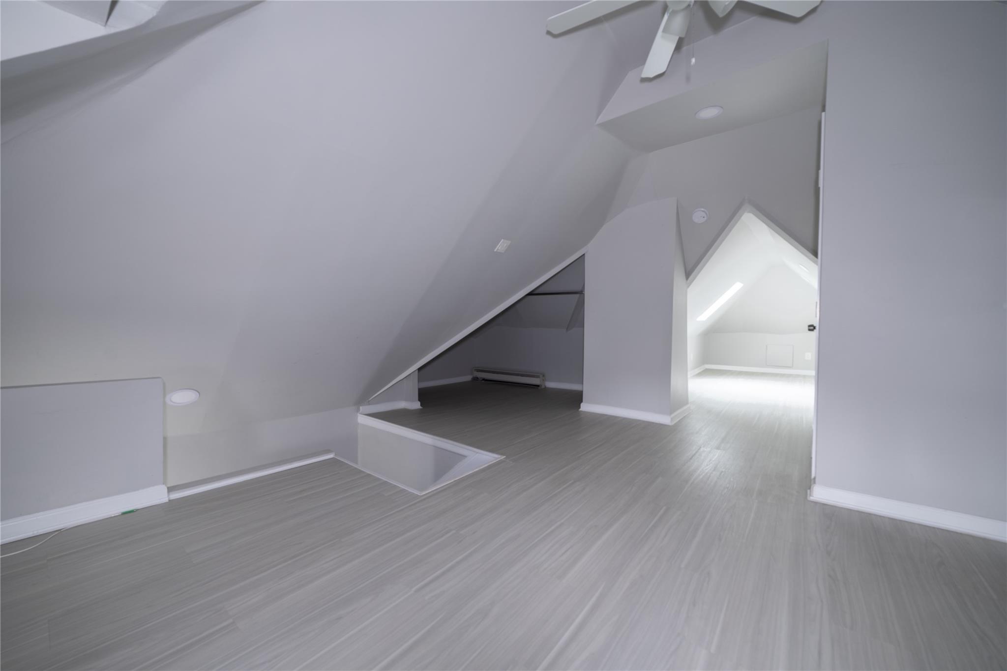 East Rockaway, New York 11518, United States, 2 Bedrooms Bedrooms, ,2 BathroomsBathrooms,Residential,Active,184099