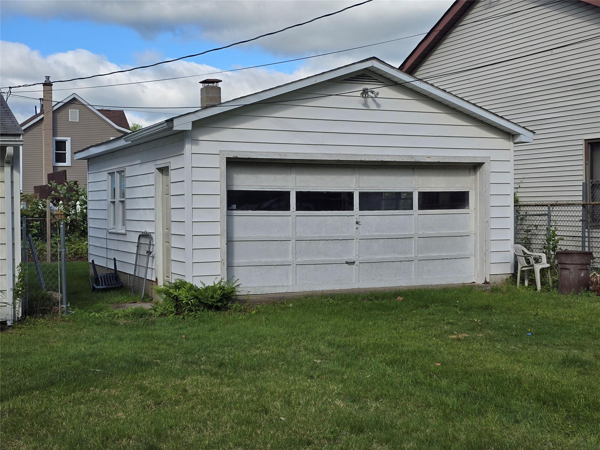 73 Barcelow Street, Port Jervis, New York image 3