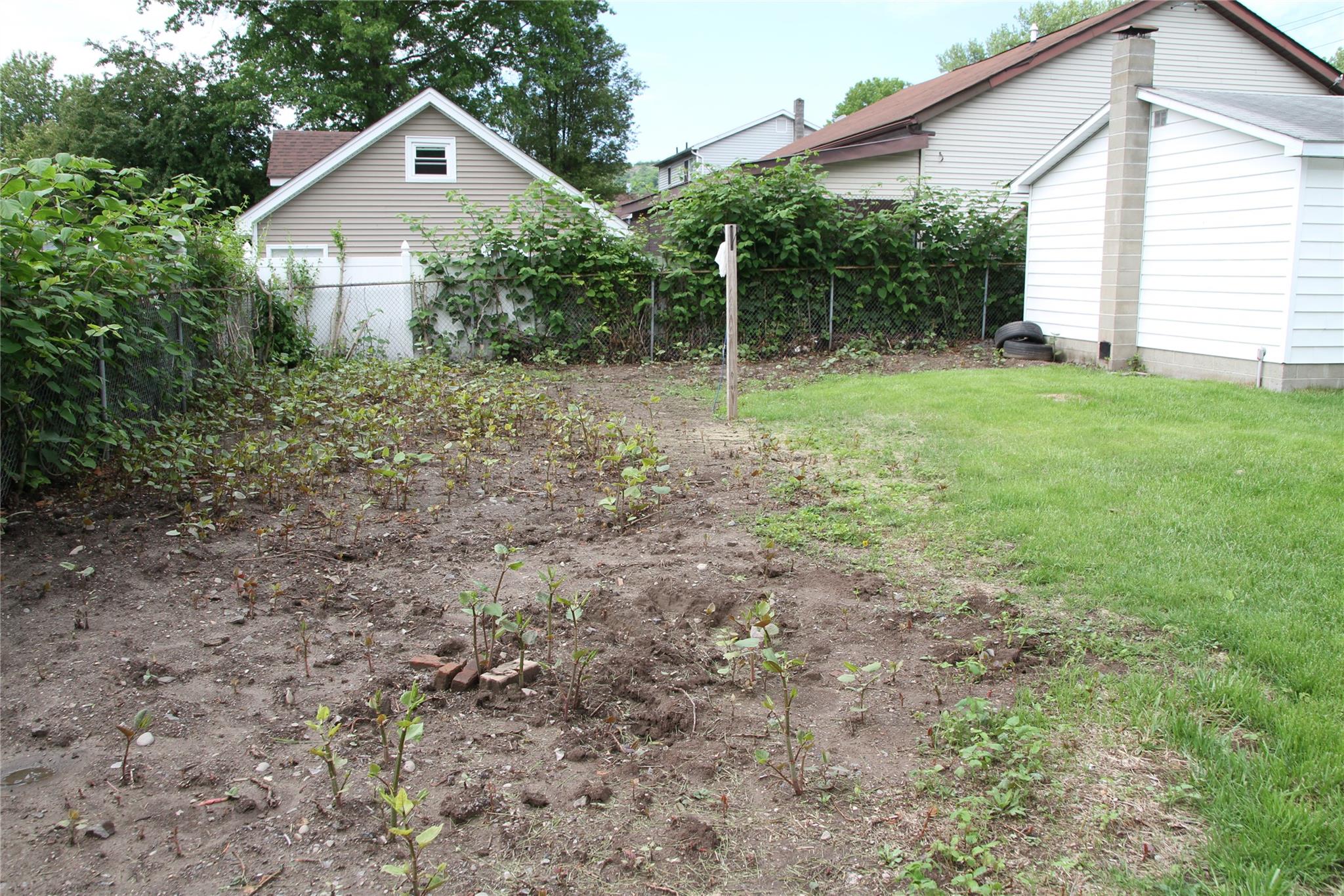73 Barcelow Street, Port Jervis, New York image 17