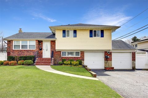 4 David Drive Farmingdale NY 11735