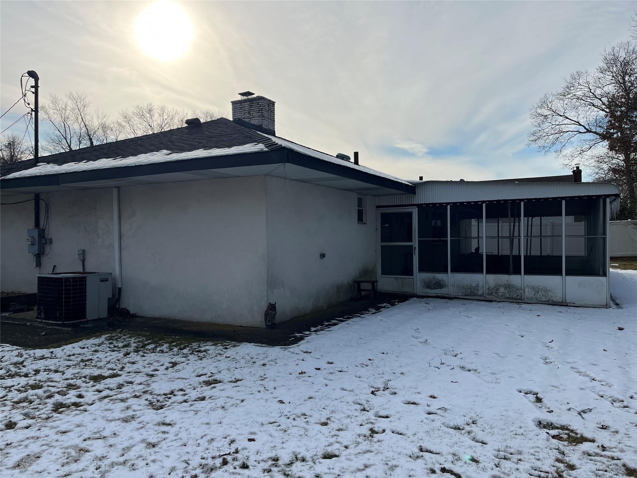 75 Ryder Avenue, North Babylon, New York image 17