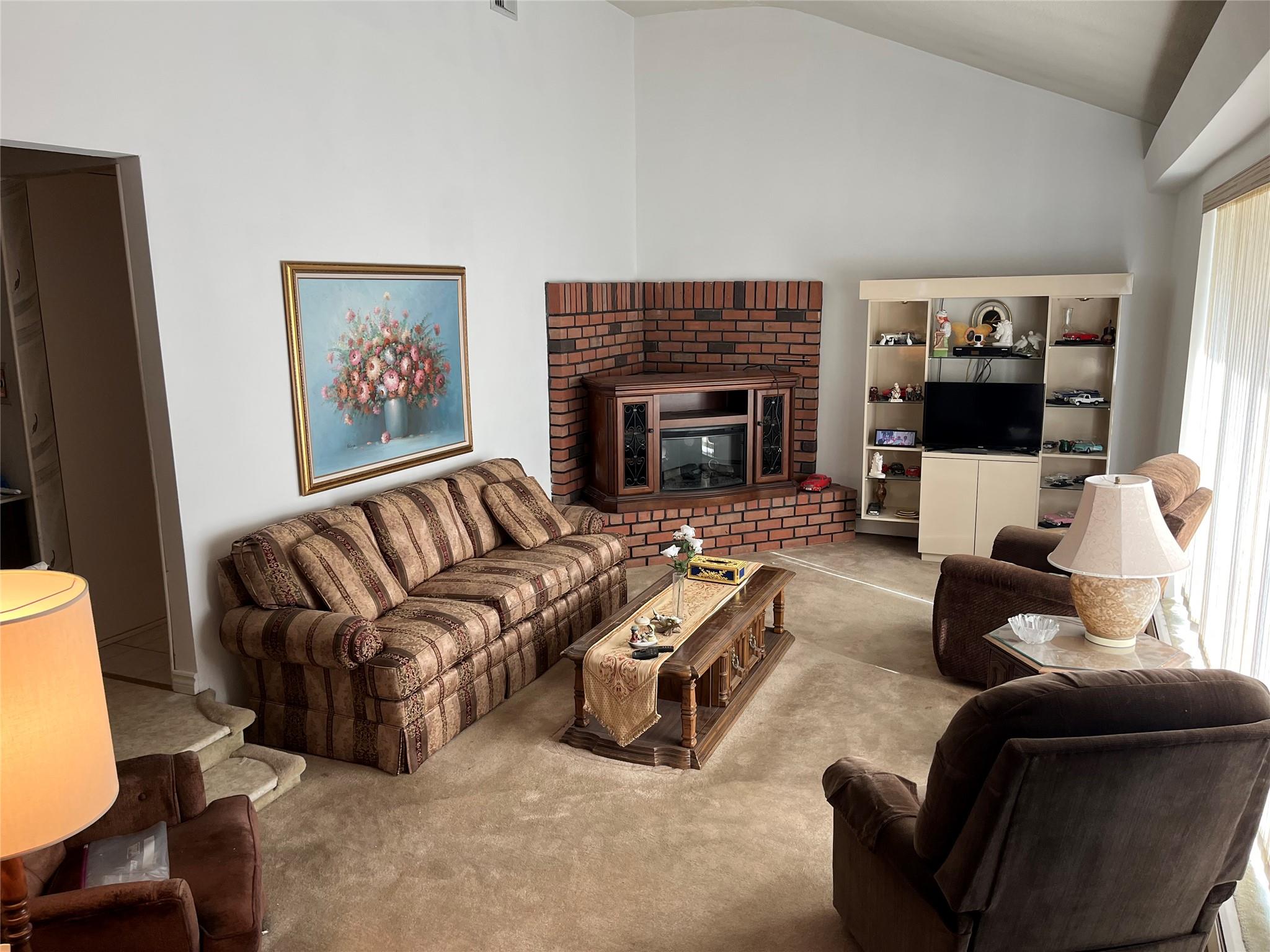 75 Ryder Avenue, North Babylon, New York image 3