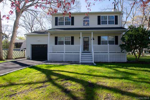 Homes For Sale - 80 Queen Road<br/> Mastic Beach, NY 11951