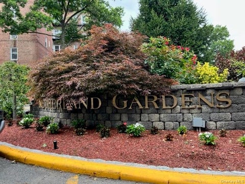 Homes For Sale - 5621 Netherland Avenue #3C<br/> Bronx, NY 10471