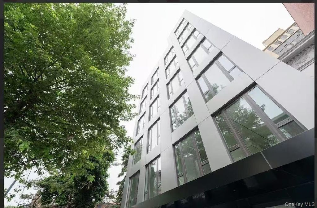 Photo of 108-15 72 Avenue #6C, Forest Hills, NY 11375 (MLS # 928503)