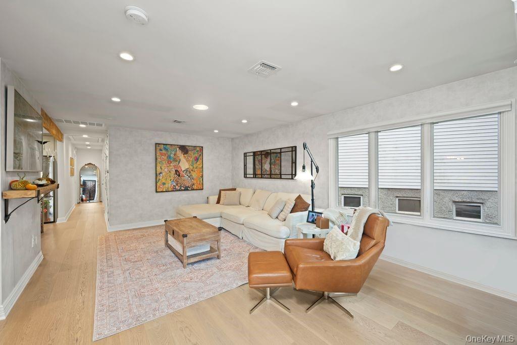 93 Beacon Avenue