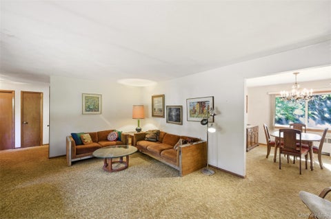 Photo of 17 Soundview Drive, Northport, NY 11768 (MLS # 1010278)