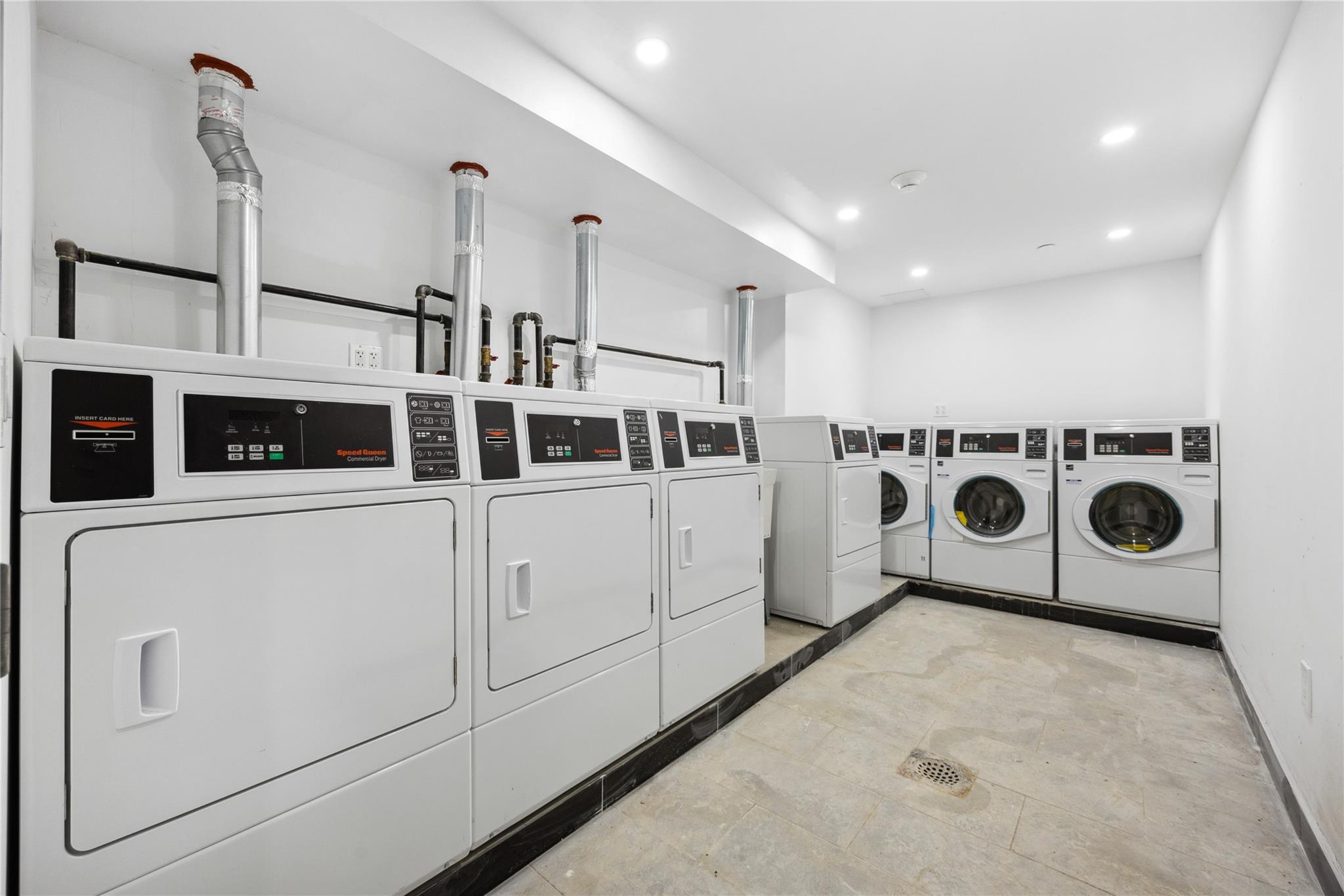 163-07 72nd Ave #3B, Fresh Meadows, New York image 13