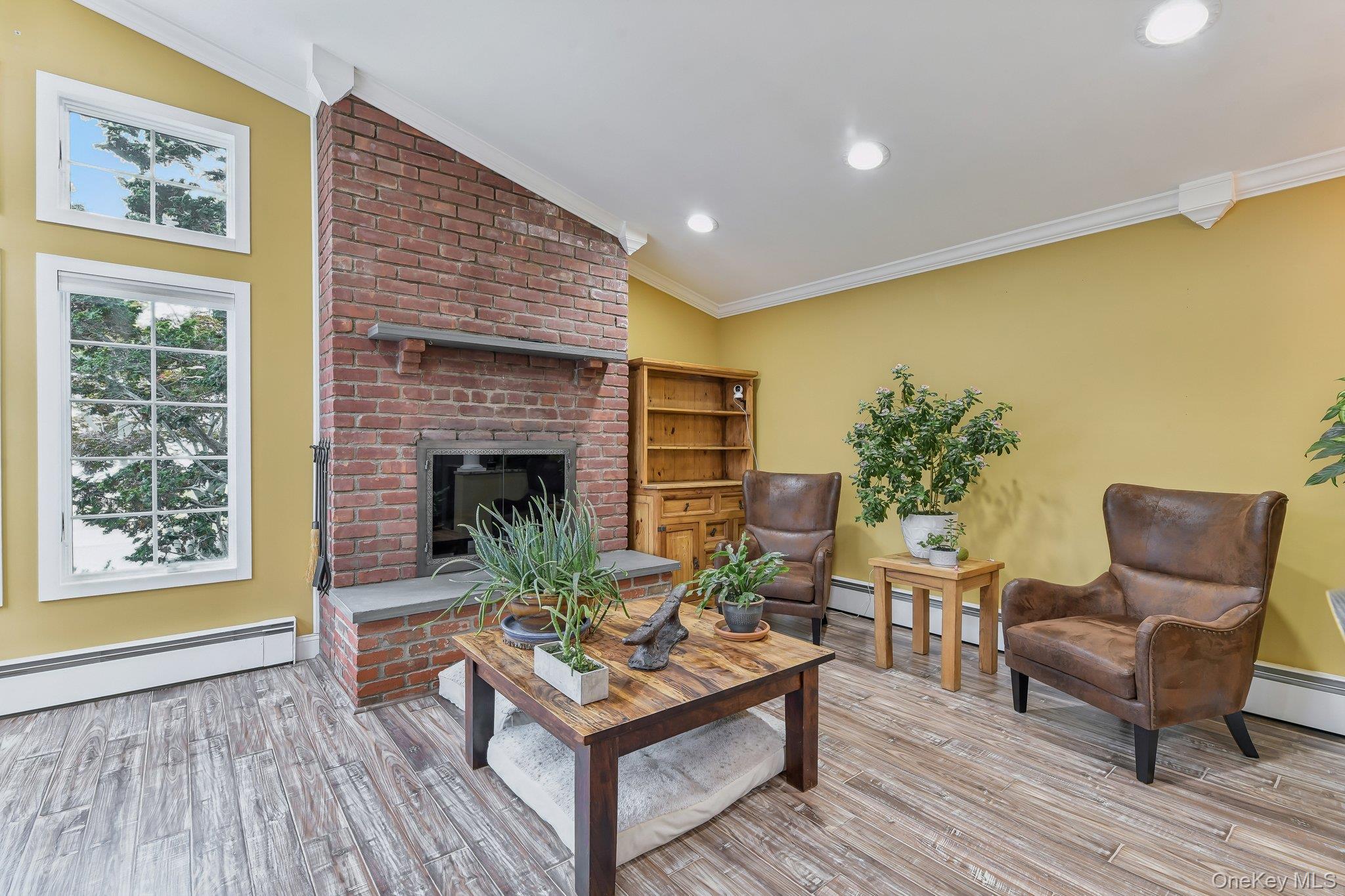 3745 Locust Avenue