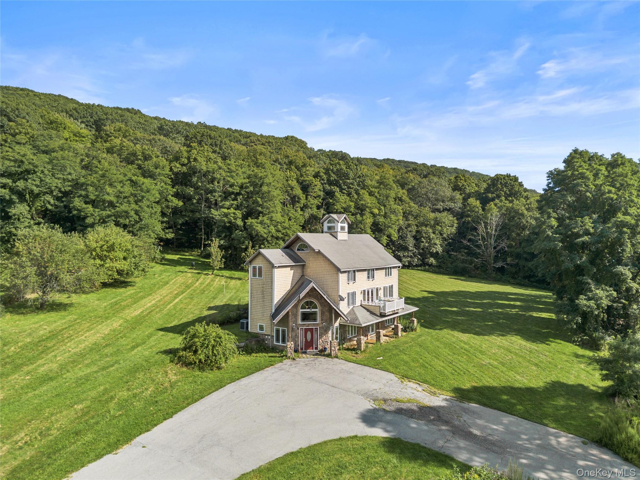 42-45 Blackstone Ridge