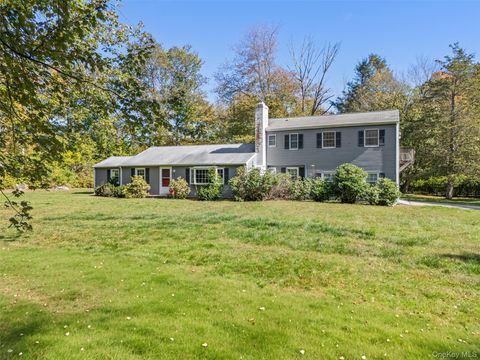 Photo of 145 Smith Ridge Road, South Salem, NY 10590 (MLS # 921883)