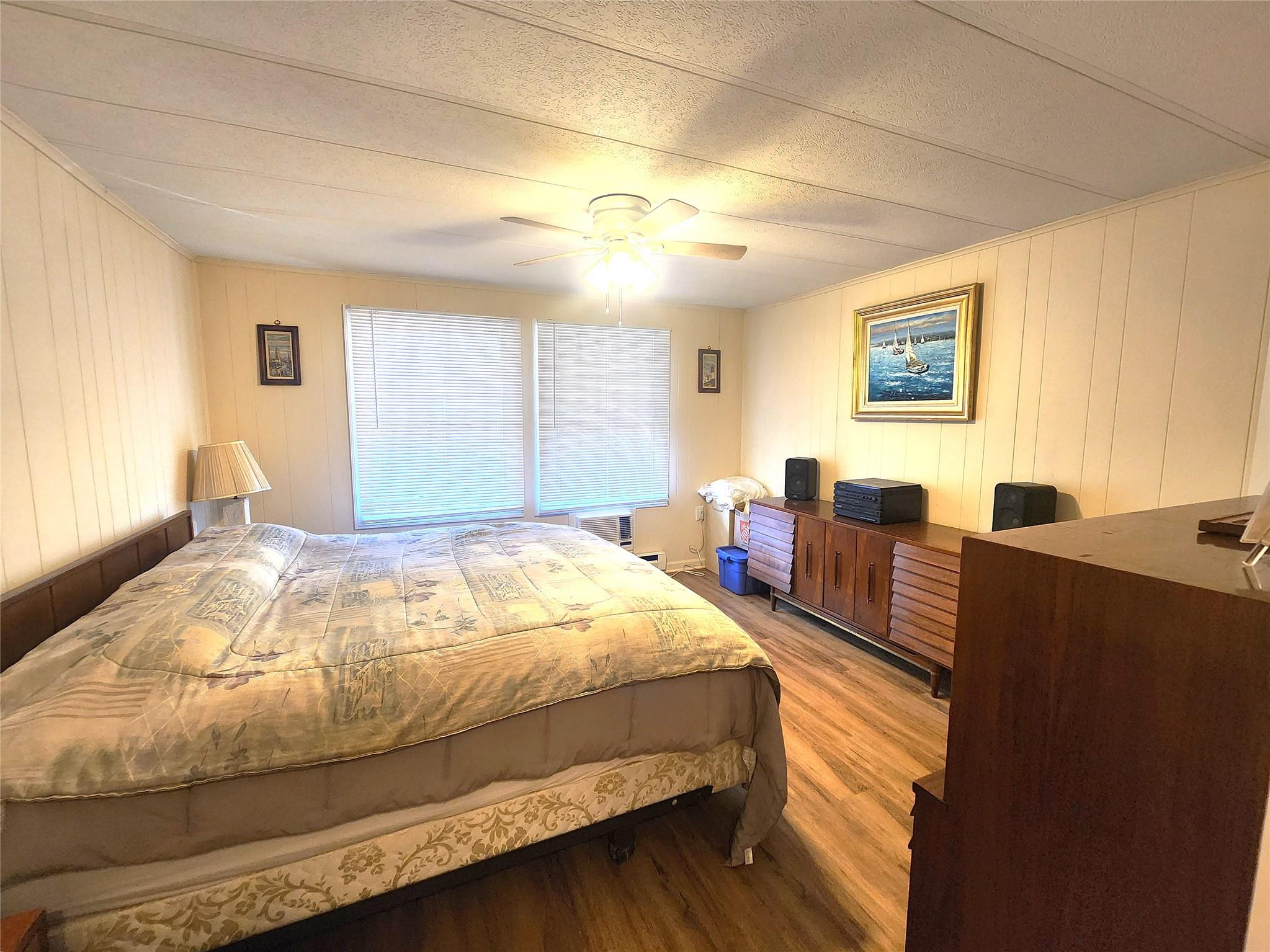 110 Village Circle, Manorville, New York image 17
