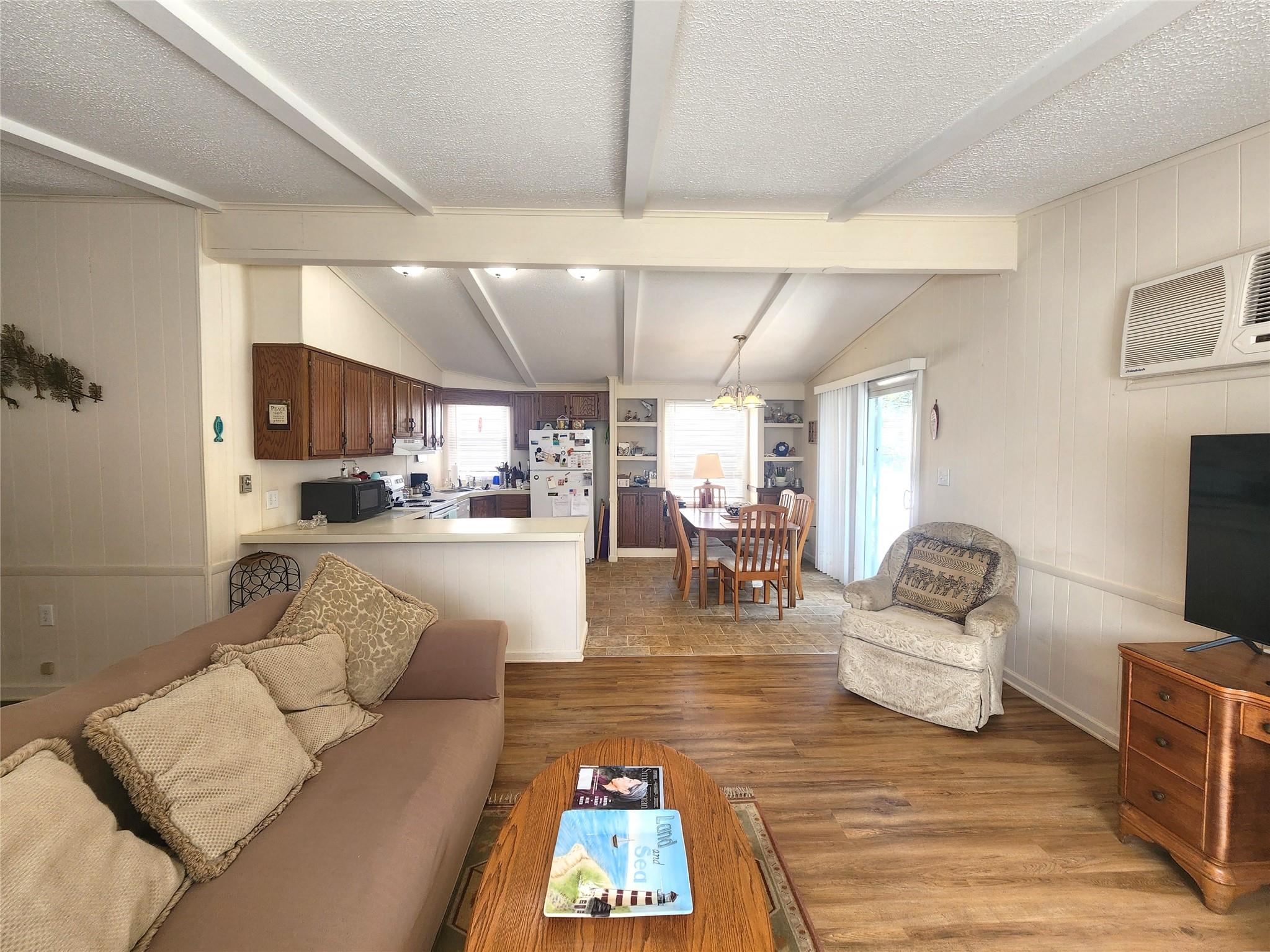 110 Village Circle, Manorville, New York image 7