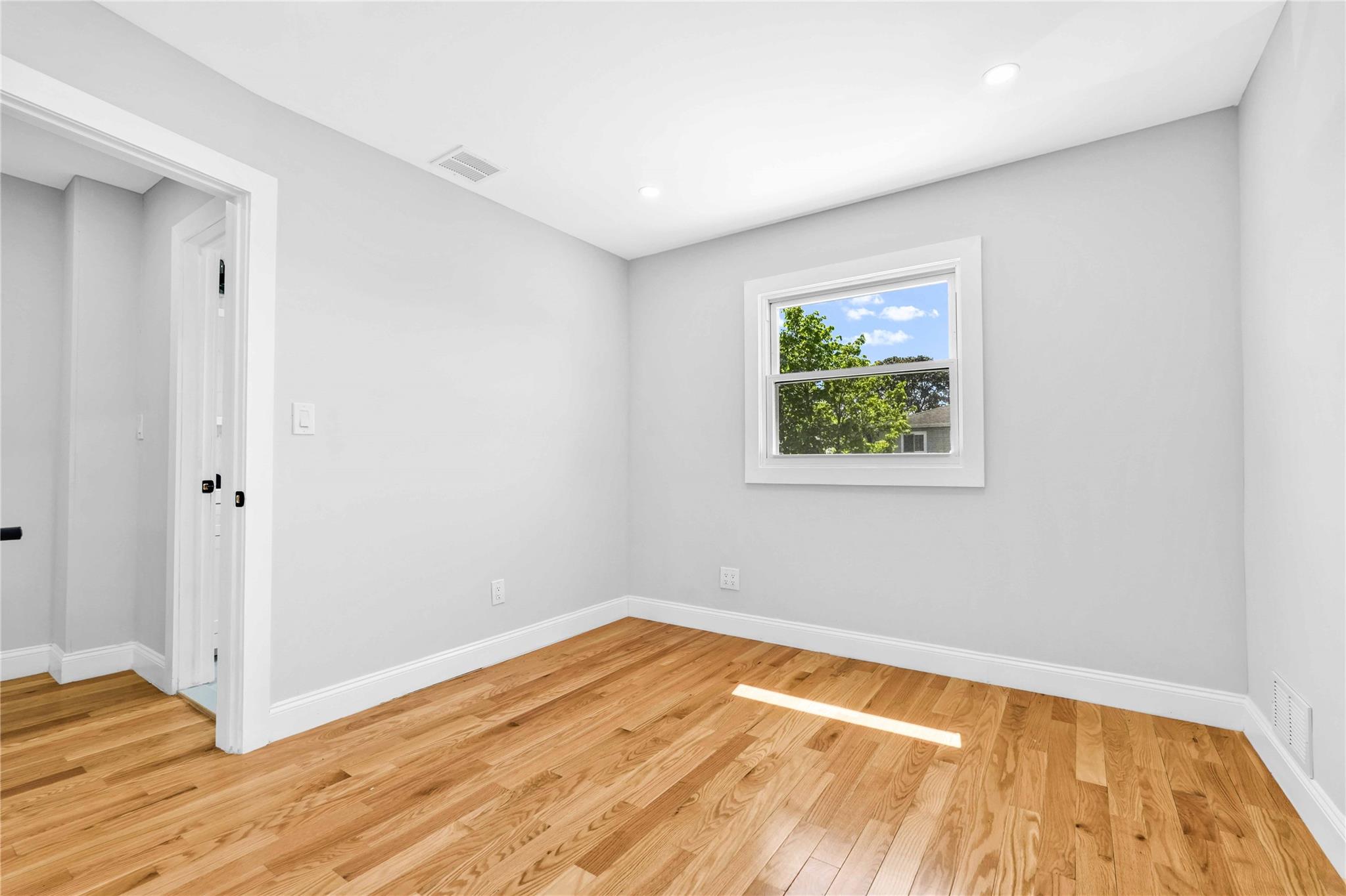 178-38 134th Avenue, Springfield Gardens, New York image 17