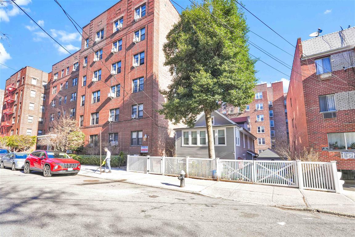 65-71 N Booth Street, Rego Park, New York image 21
