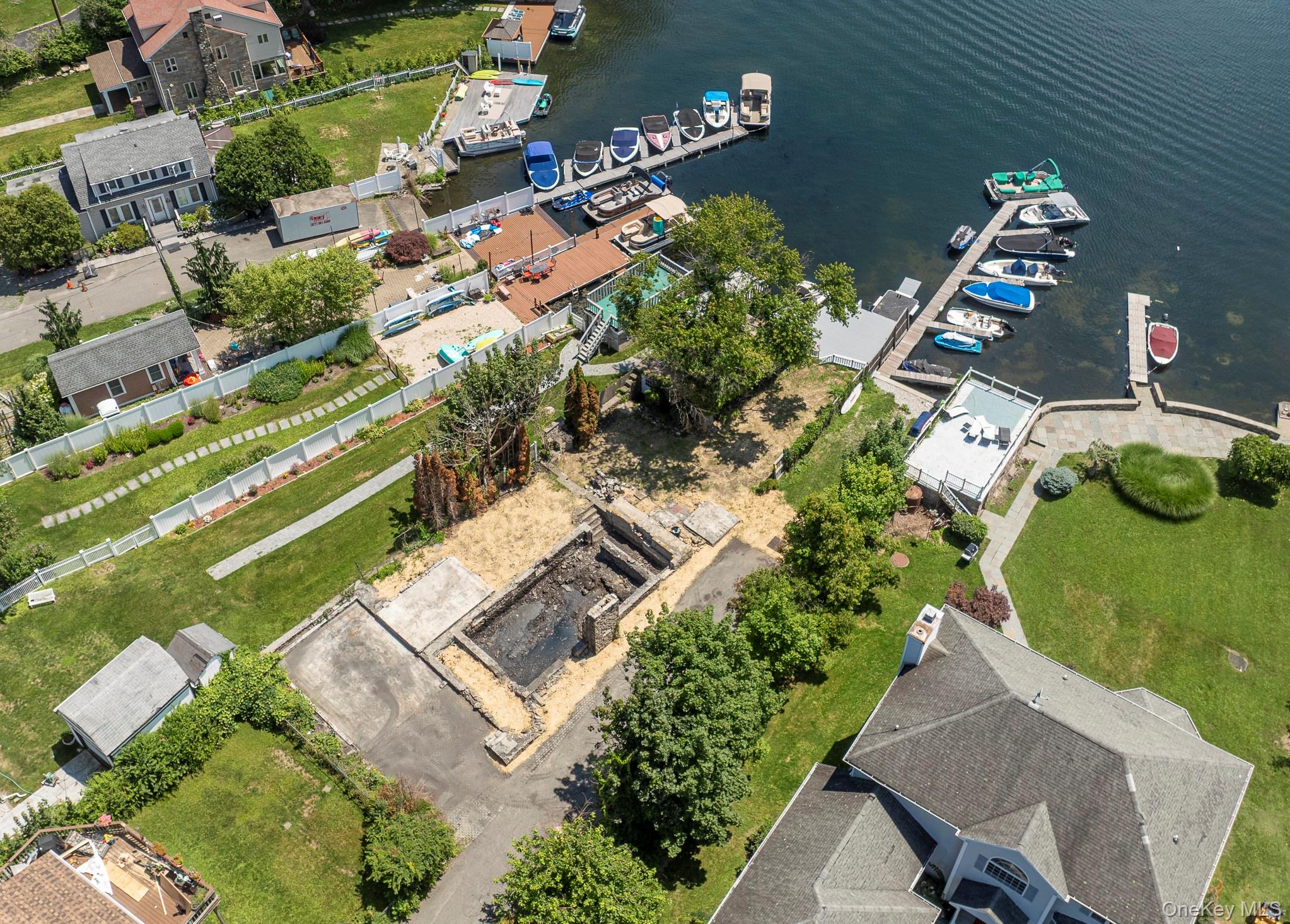 68 W Lake Boulevard