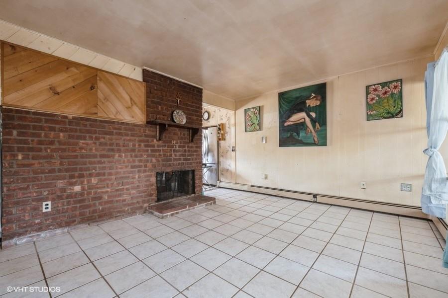 79 Greenbelt Lane, Levittown, New York image 6