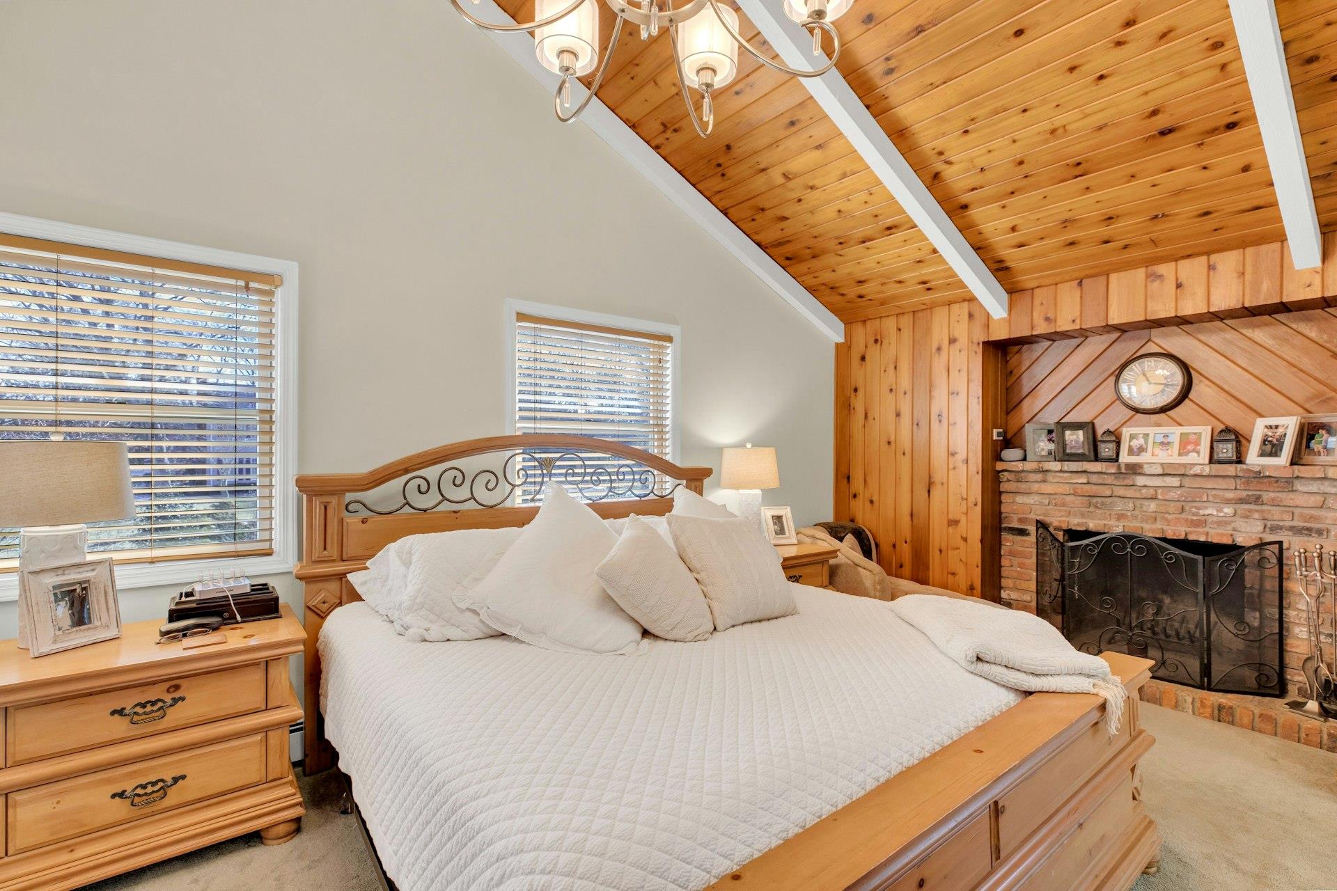 11 Harbor Road, Hampton Bays, New York image 29