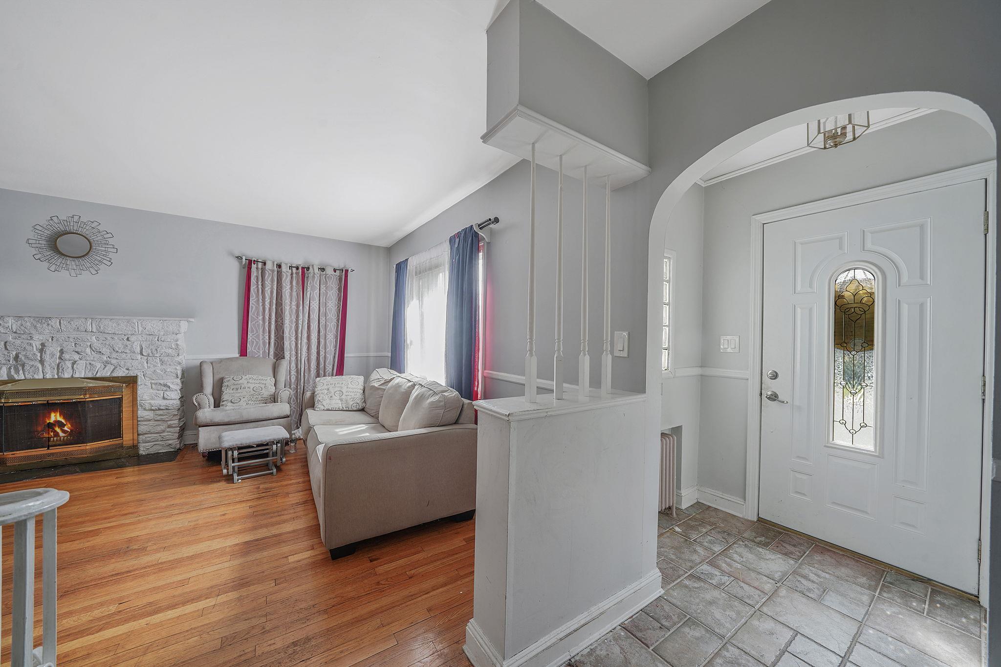 695 Koelbel Court, Baldwin, New York image 10