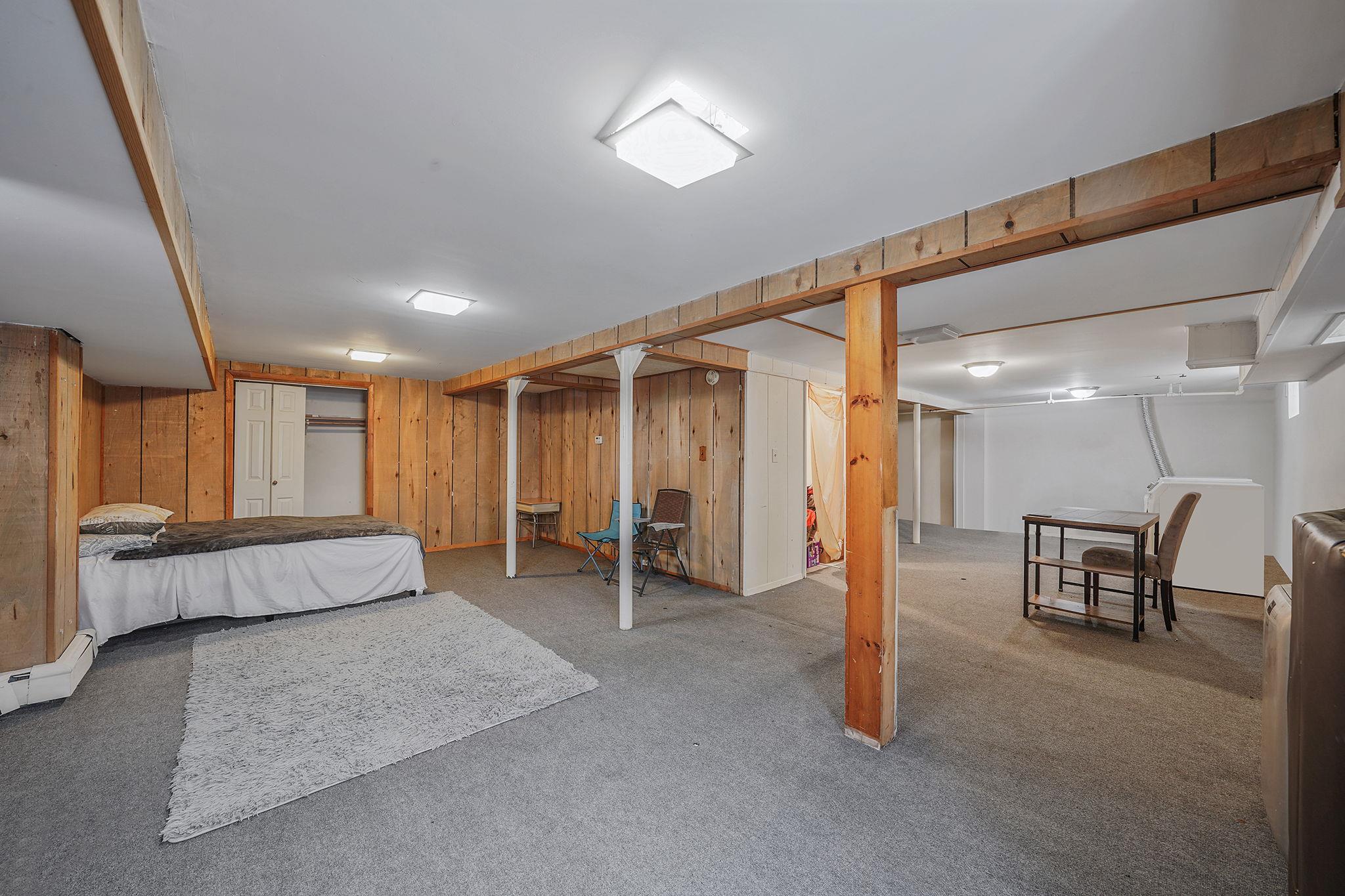 695 Koelbel Court, Baldwin, New York image 38