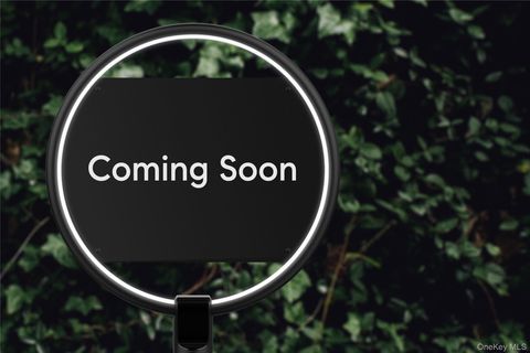 178 Carlton Terrace Stewart Manor NY 11530