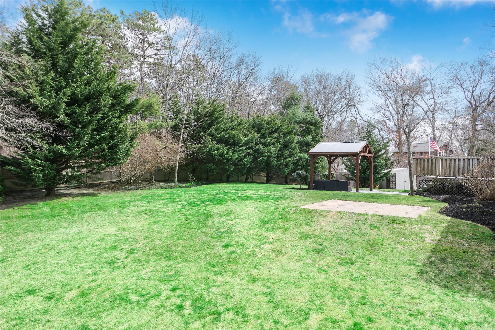 9 W Woodside Court, Patchogue, New York image 28