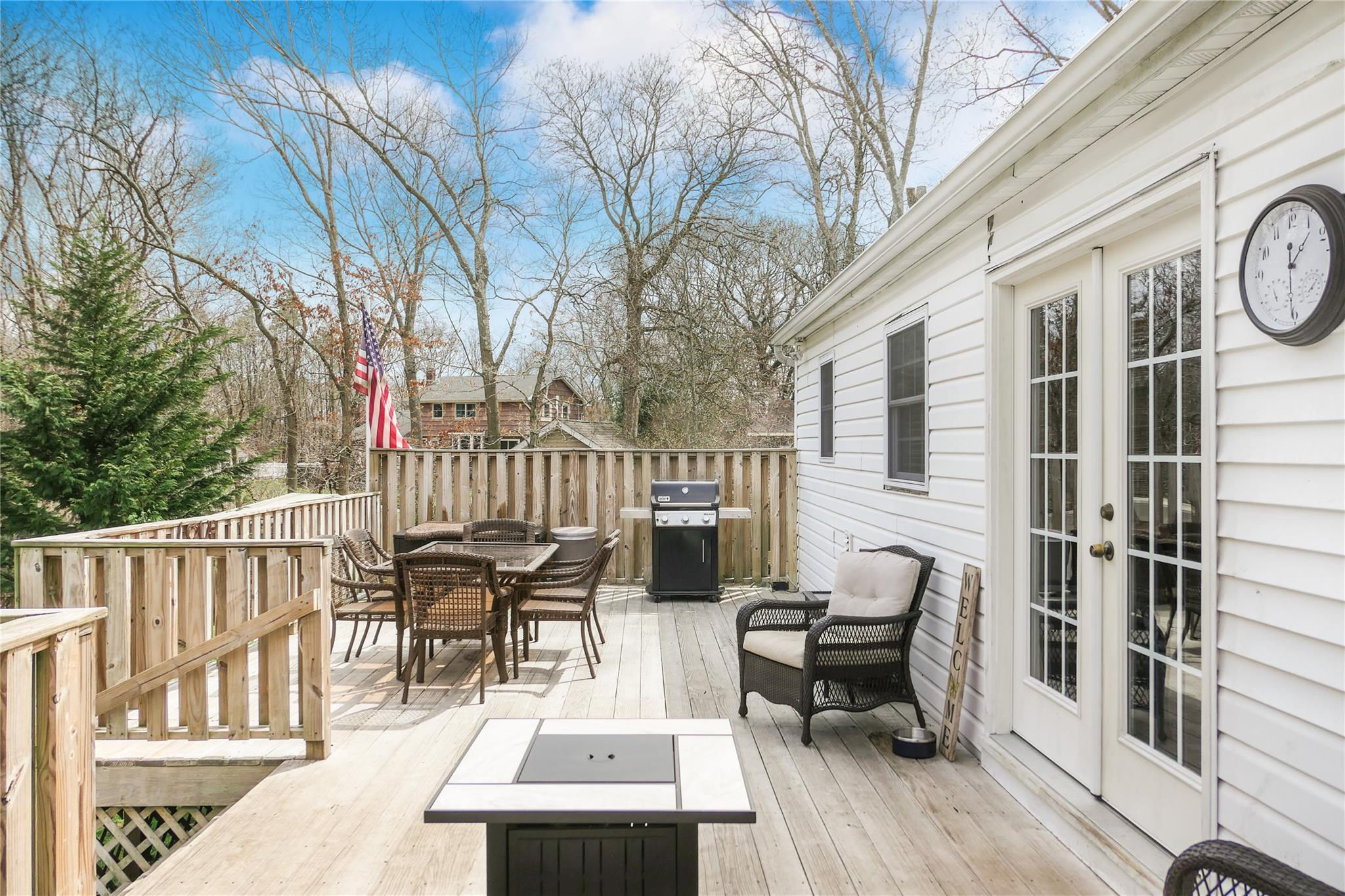 9 W Woodside Court, Patchogue, New York image 25
