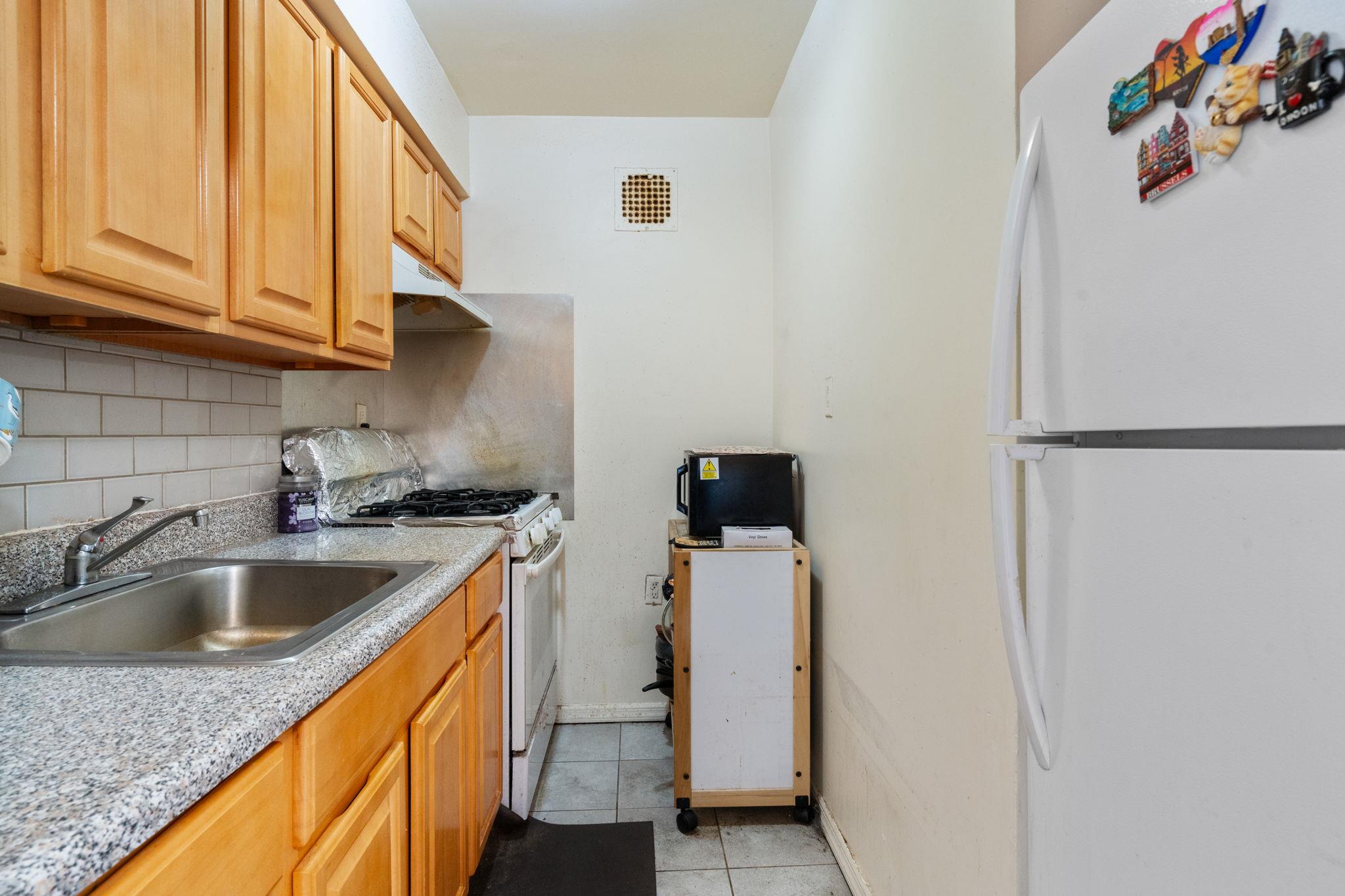 84-70 129th Street St #4W, Kew Gardens, New York image 11
