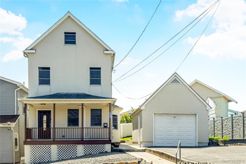 Photo of 949 Mile Square Road, Yonkers, NY 10704 (MLS # 1046783)