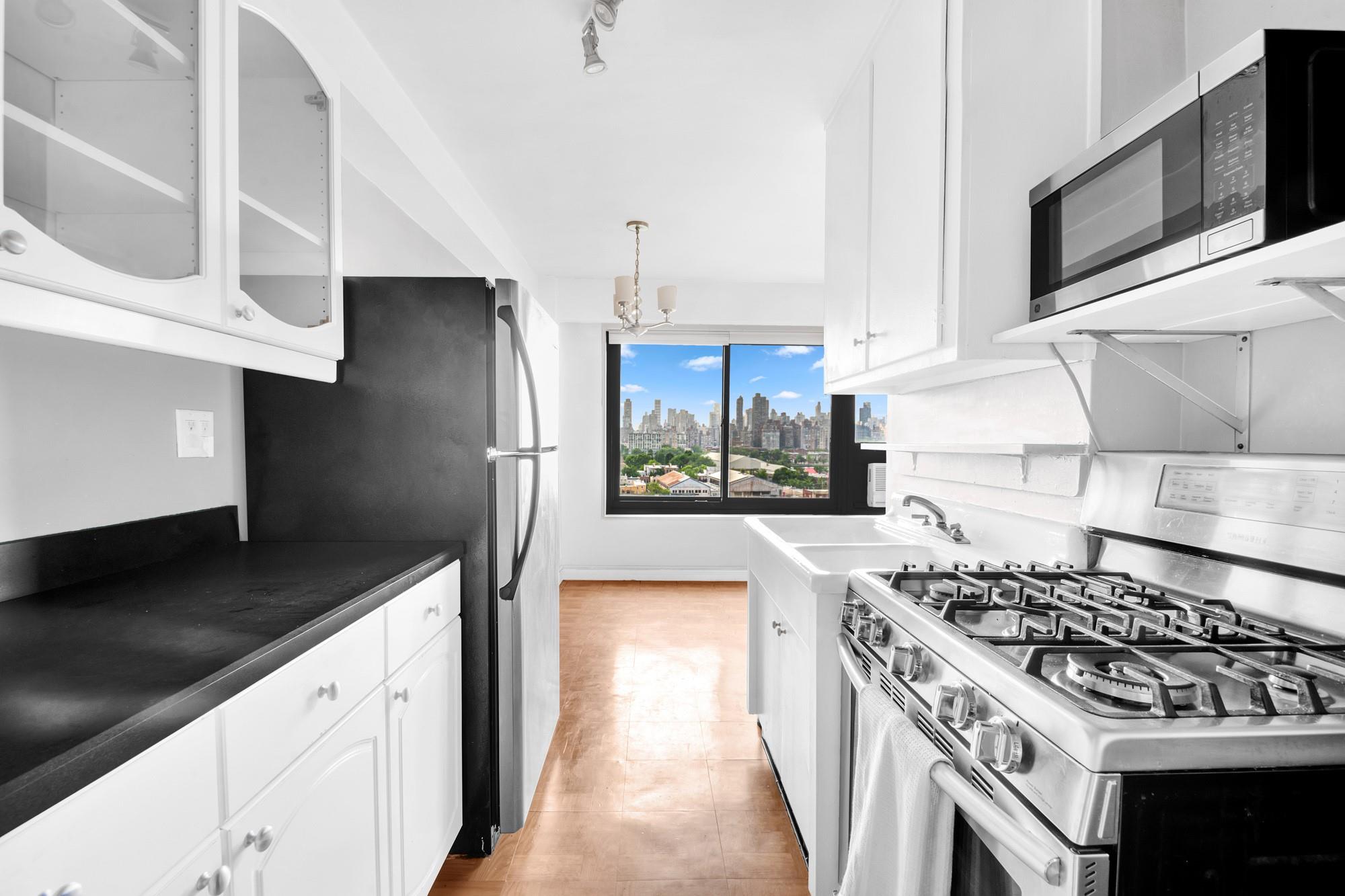 3343 14 Street St #12B, Astoria, New York image 2