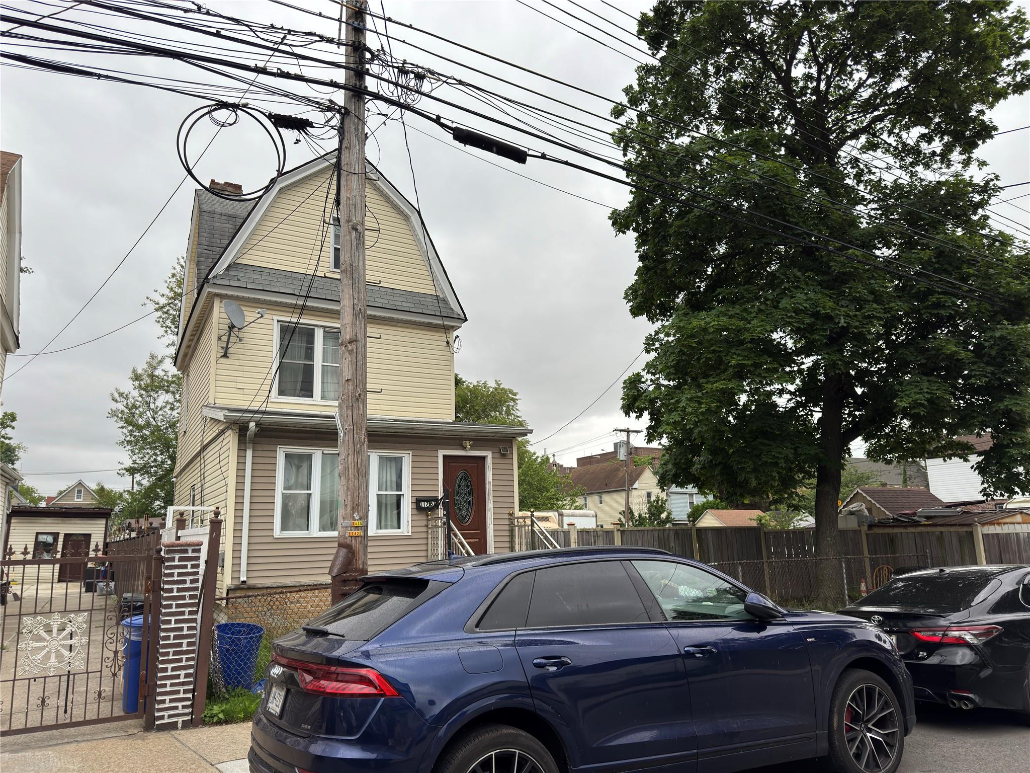 Property for Sale at 140th St, Jamaica, Queens, NY - Bedrooms: 4 
Bathrooms: 3 
Rooms: 8  - $799,900