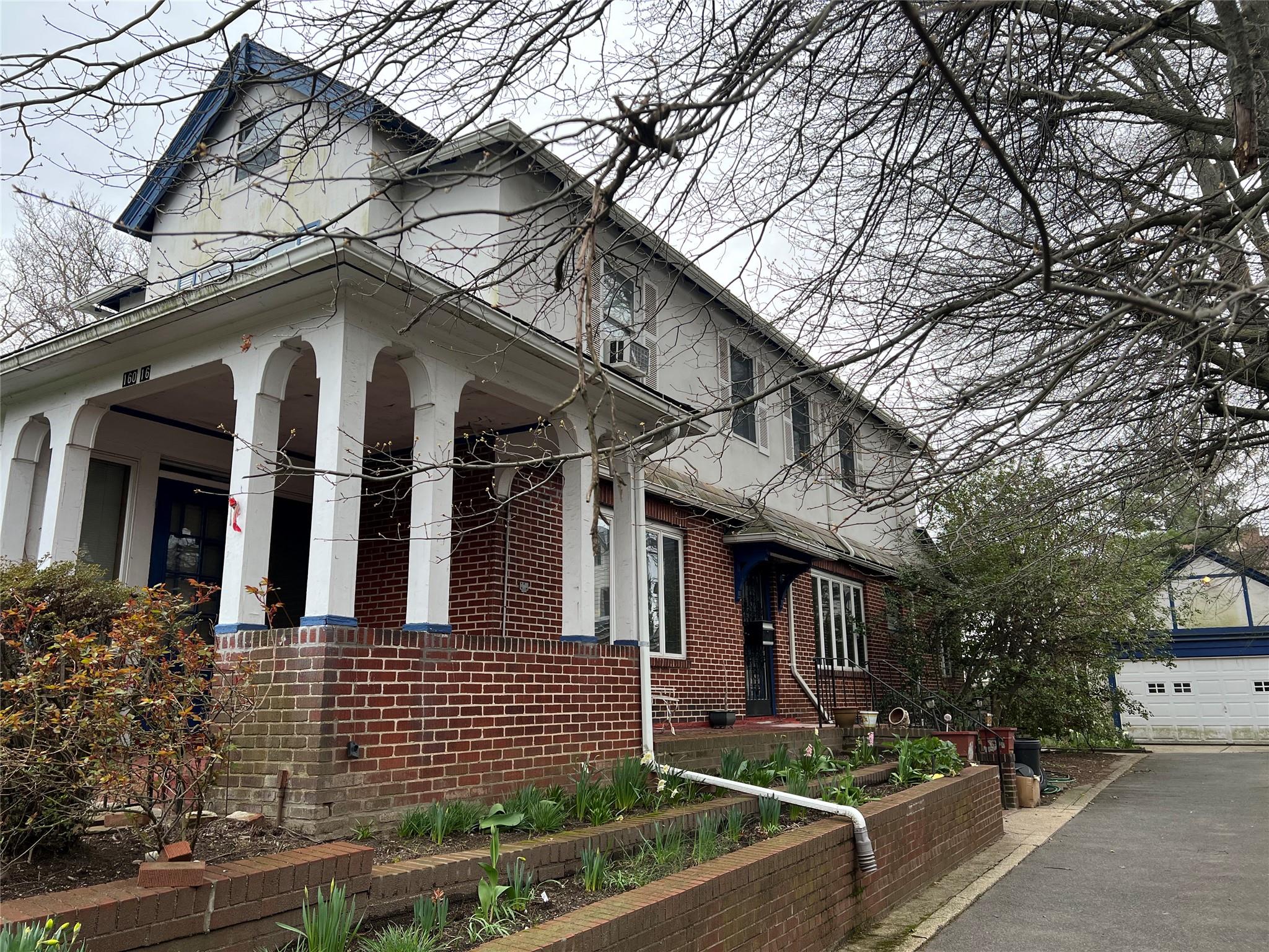 16016 N Riverside Drive