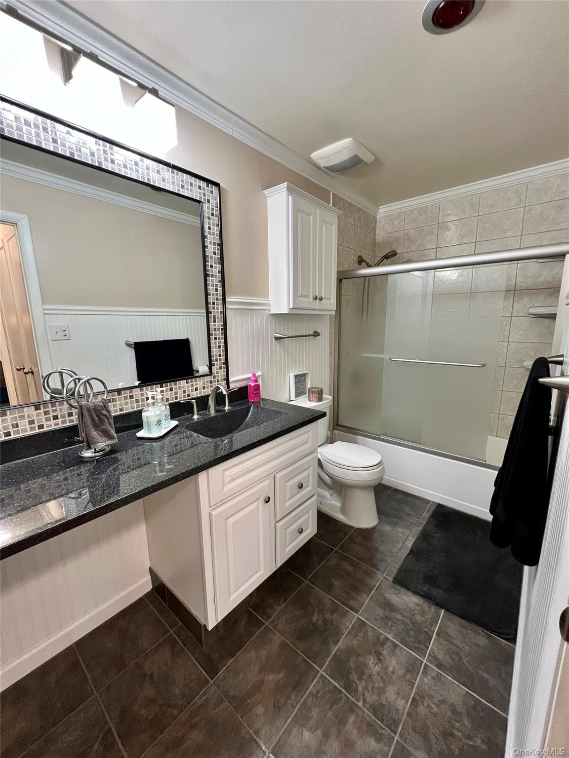 Peekskill, New York 10566, United States, 1 Bedroom Bedrooms, ,1 BathroomBathrooms,Residential,Active,210158