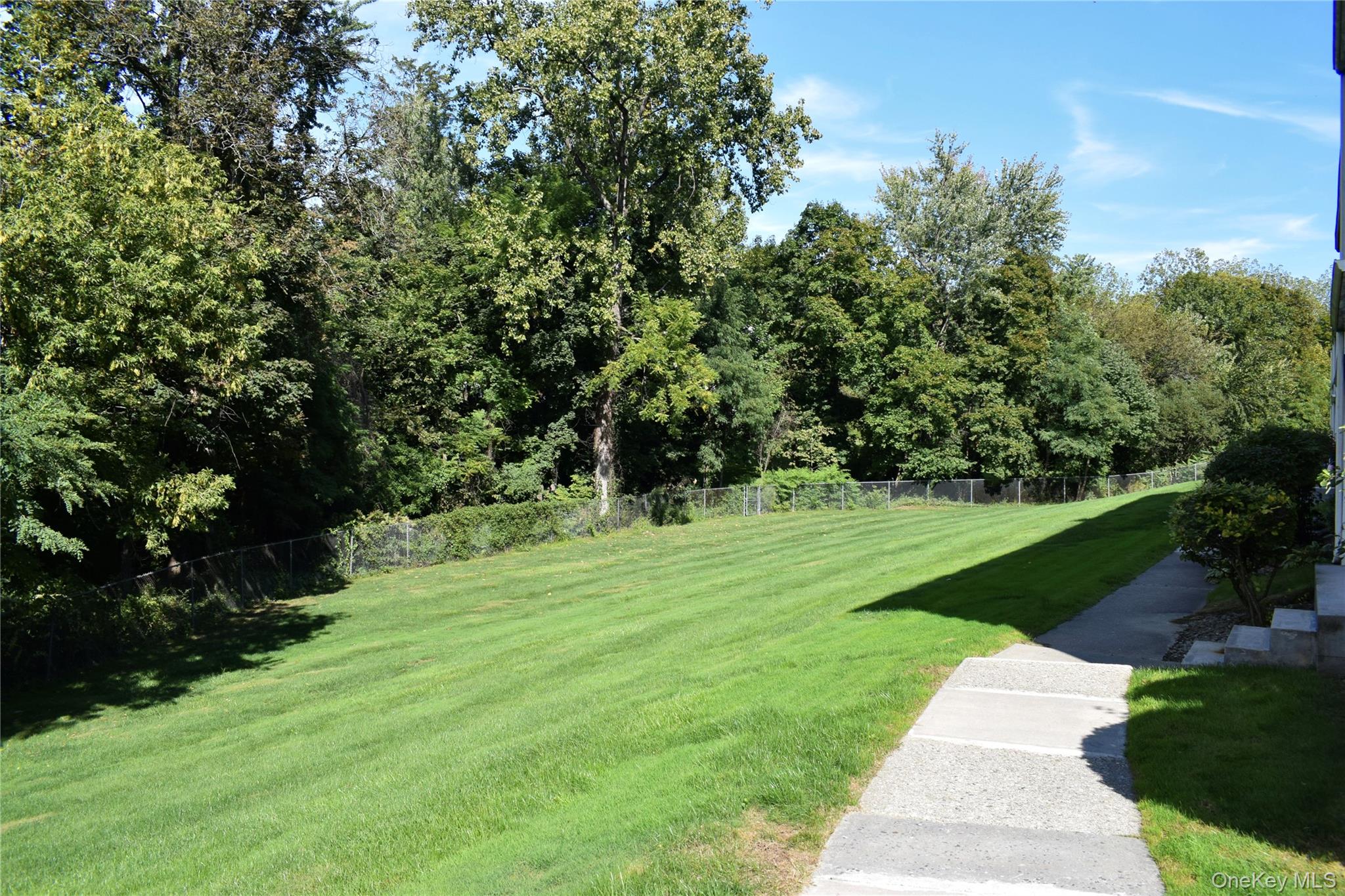 Peekskill, New York 10566, United States, 1 Bedroom Bedrooms, ,1 BathroomBathrooms,Residential,Active,210158