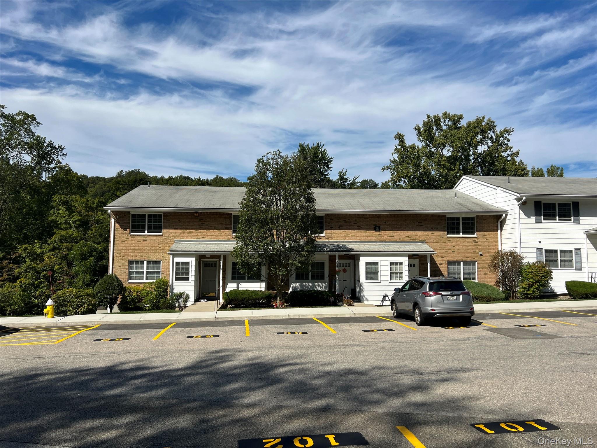 Peekskill, New York 10566, United States, 1 Bedroom Bedrooms, ,1 BathroomBathrooms,Residential,Active,210158