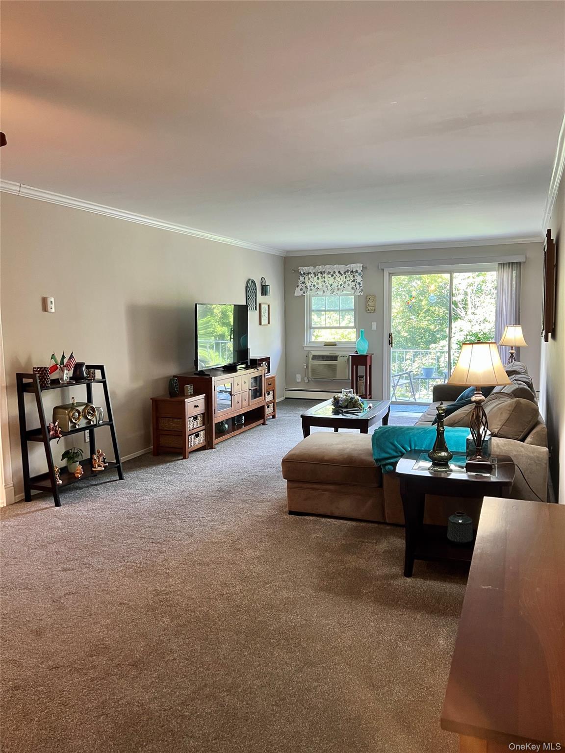 Peekskill, New York 10566, United States, 1 Bedroom Bedrooms, ,1 BathroomBathrooms,Residential,Active,210158