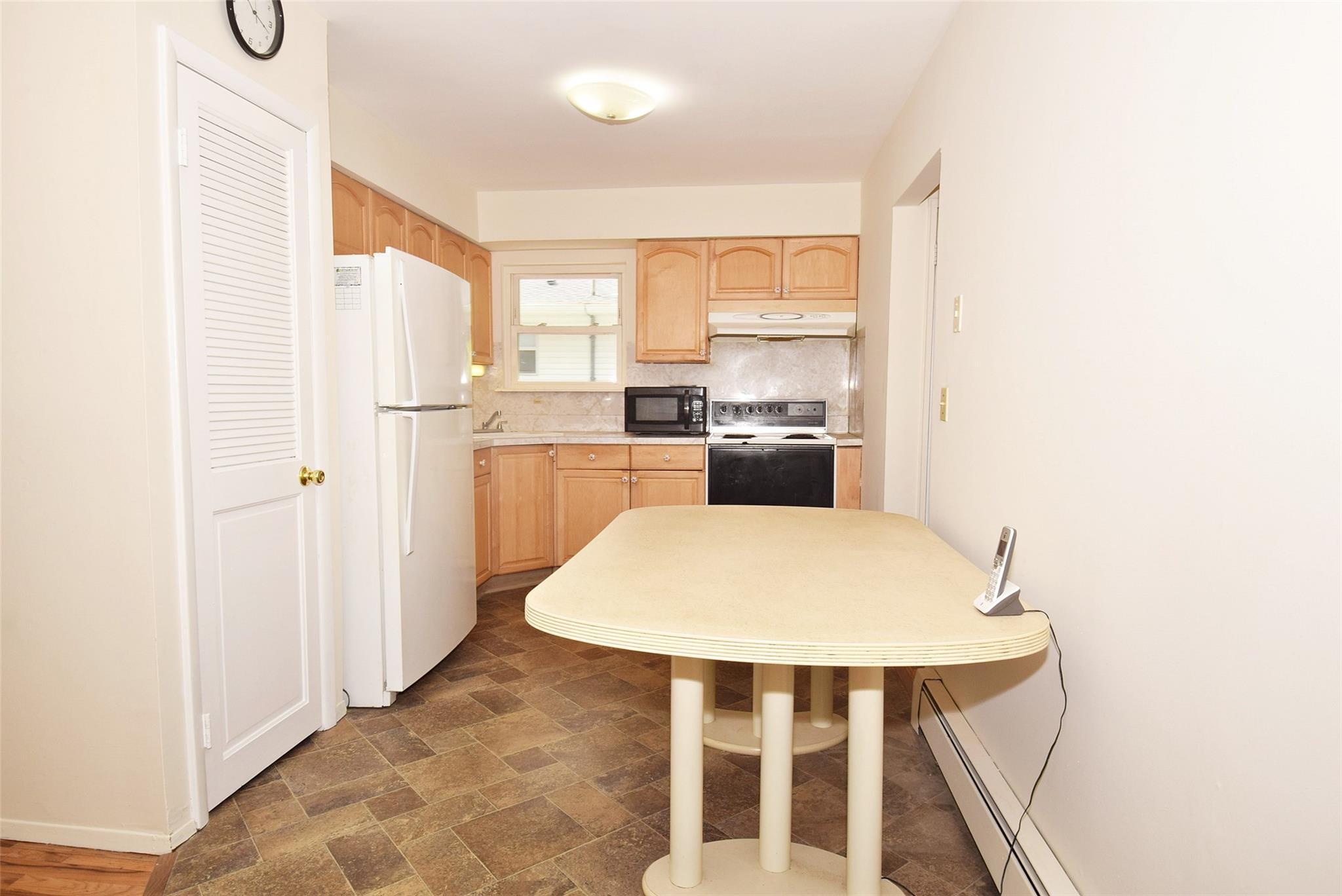 9 Claremont Drive, Mastic Beach, New York image 7