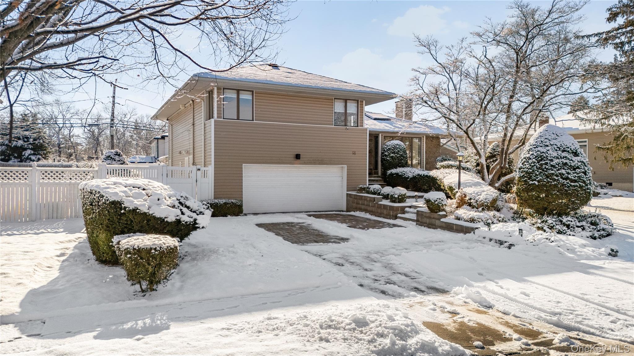 98 Birchwood Park Drive