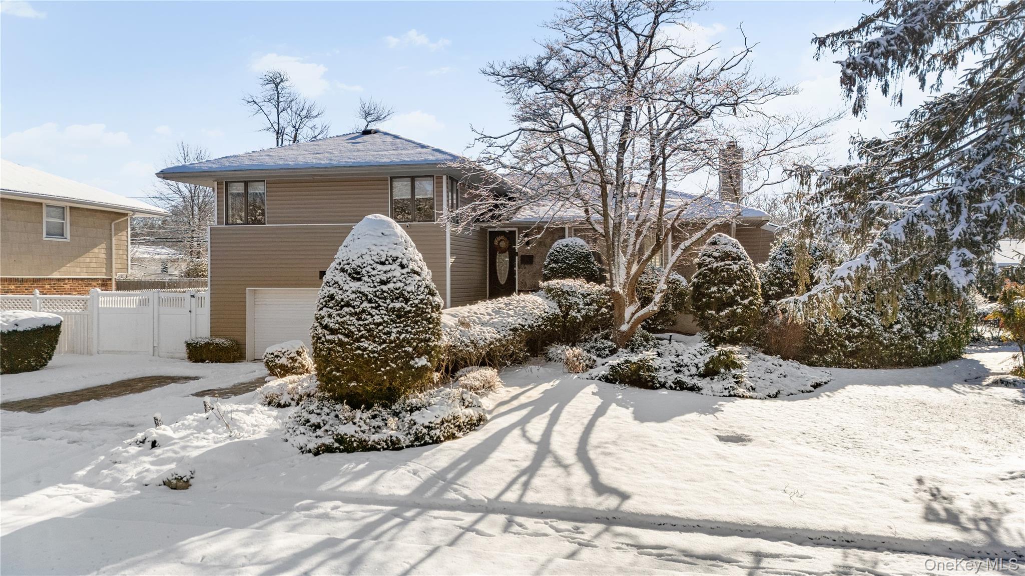 98 Birchwood Park Drive